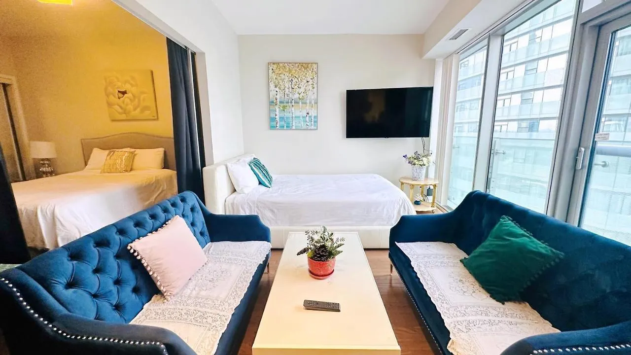 Comfort Opulence Suites Downtown 42Th Floor Suite With Lakeview Toronto Hotel